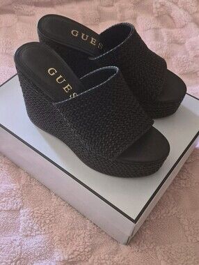 GUESS Yenisa Black Woven Platform Sandals 6.5